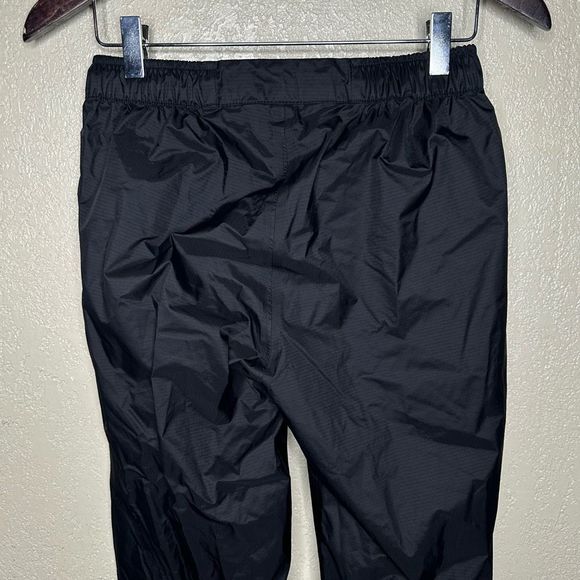 North Face Dryvent Rain Jacket Women’s XS - Picture 6 of 8